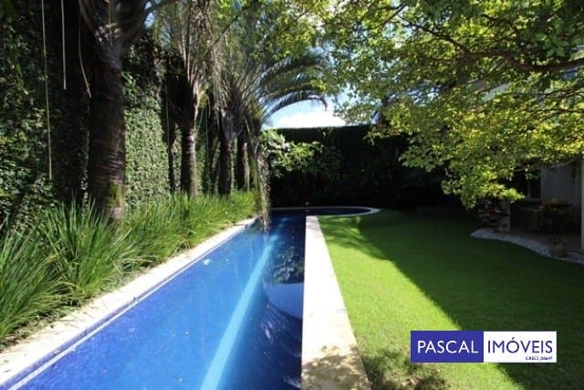 Casa em Condominio em Portal do Morumbi