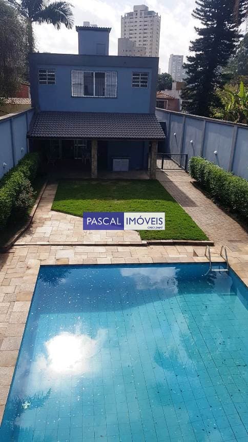 Casa em Campo Belo