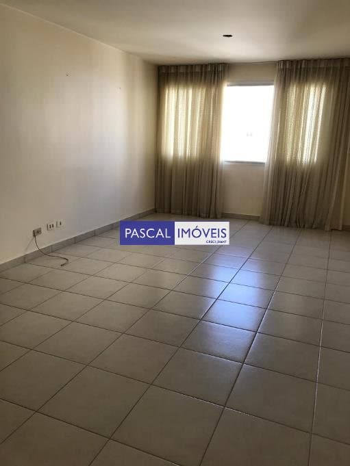 Apartamento em Moema
