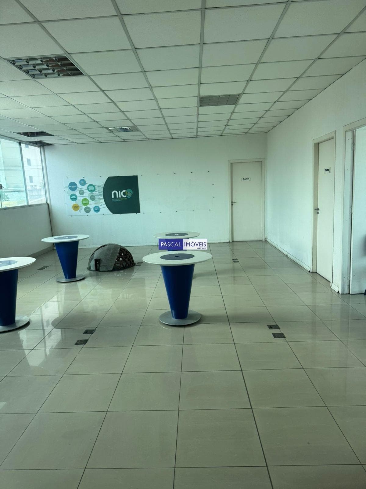 Predio Comercial em Jardim Aeroporto