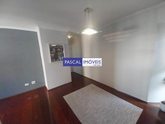 Apartamento em Vila Olímpia